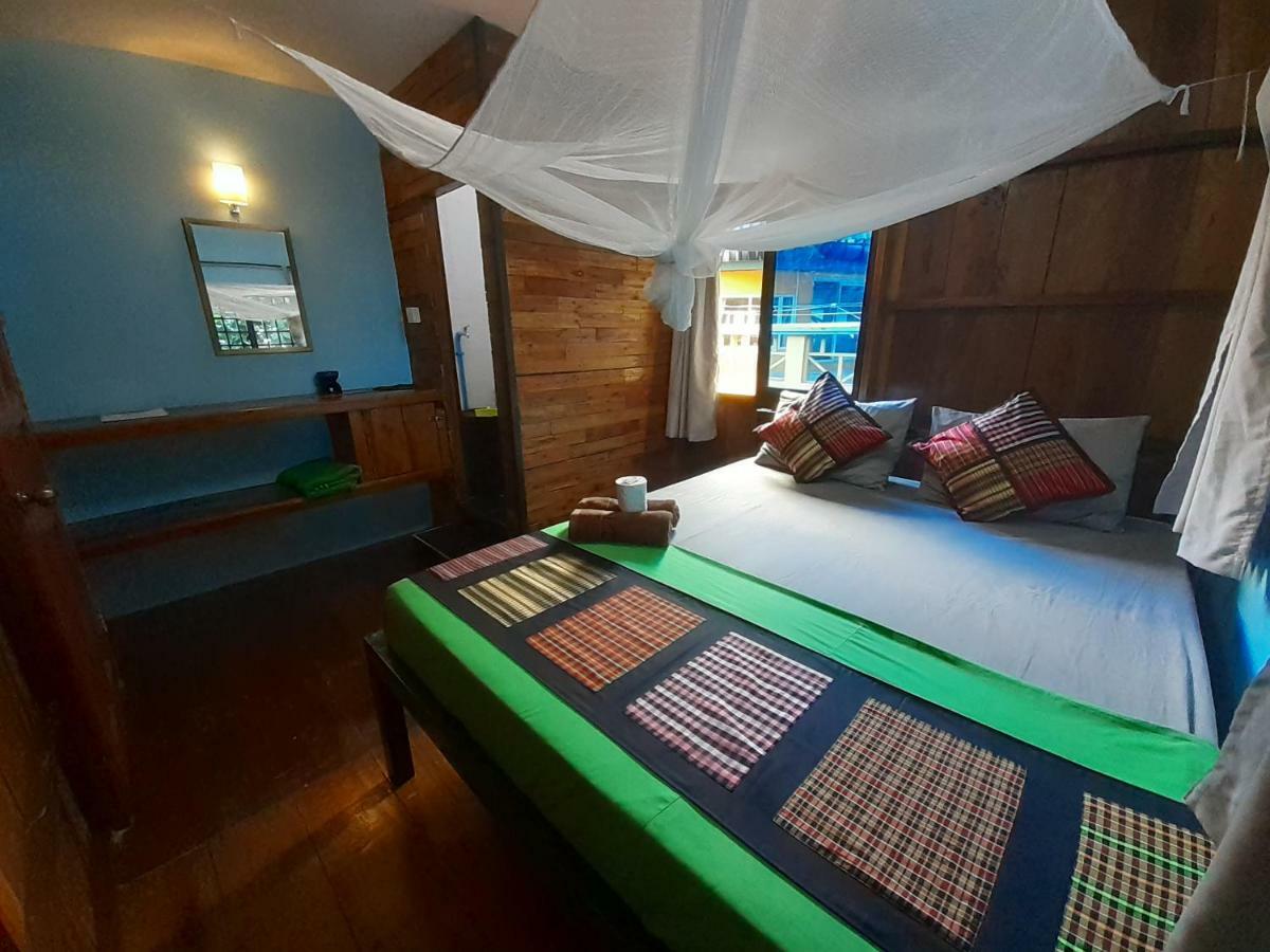 Bong'S Guesthouse M'Pai Bay Koh Rong Sanloem Εξωτερικό φωτογραφία